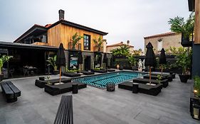 The Local House Alaçatı